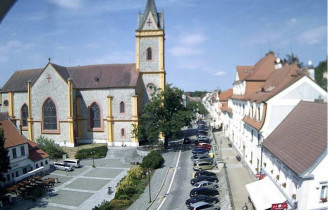 Imagen de vista previa de la cámara web Hluboká nad Vltavou - square Čsl. Armády